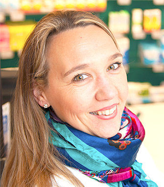 Photo de profil Alexia JADOT en tenu de Pharmacien